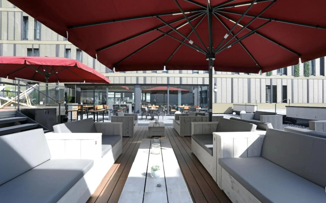 sander Hotel
