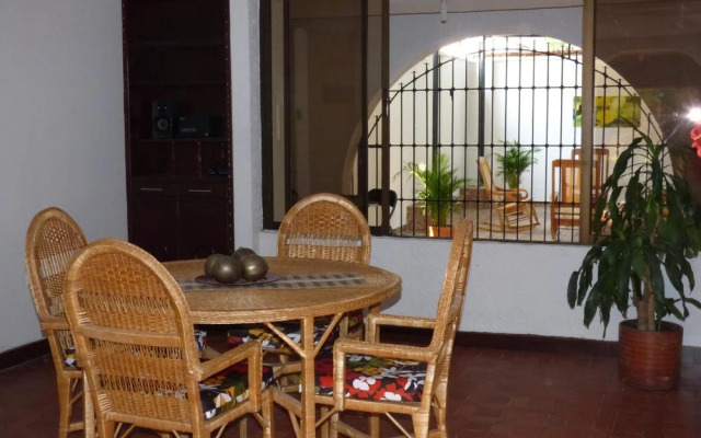 Hotel Mizare I