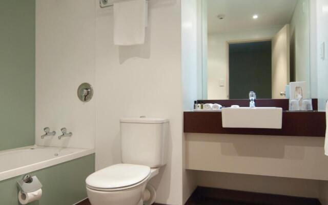 Copthorne Hotel & Apartments Queenstown Lakeview