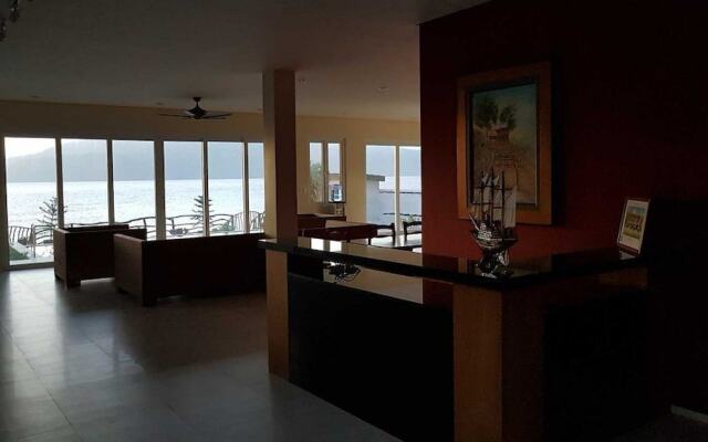 Paradiso Rito Waterfront Oasis