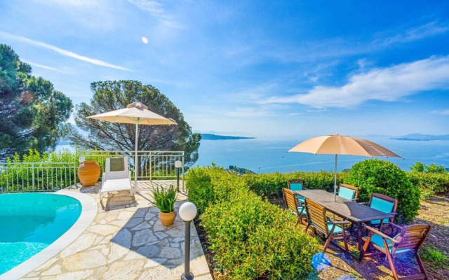Villa Seascape