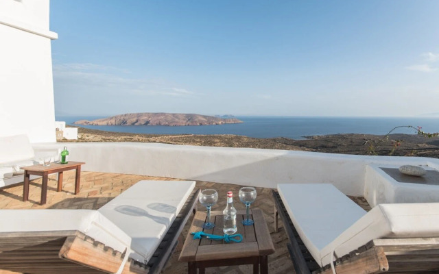 Villa Cycladic Breeze Tranquil & Private