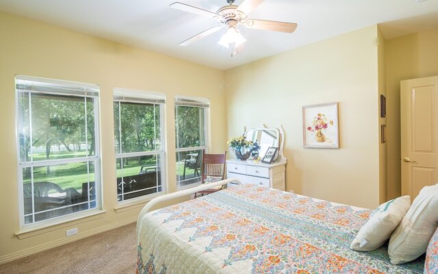 Pecan Shores Retreat by RedAwning