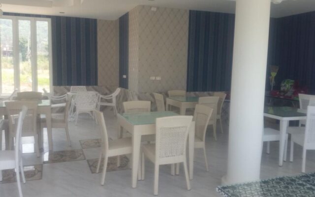 Wanna Resort and Yoshioka