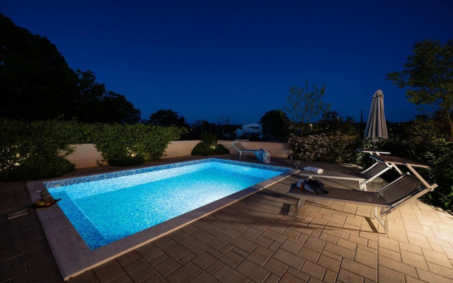 Villa Mare With Private Pool And Garden