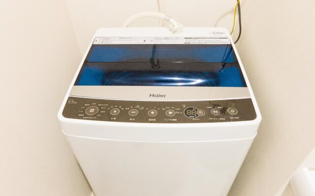 Mr.KINJO inn in front of Children Medical Care Center