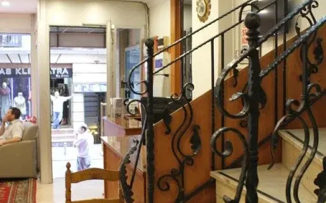 Mati Hotel
