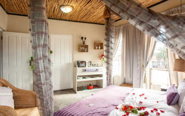 Bedrock Executive Top Floor En-Suite Studio