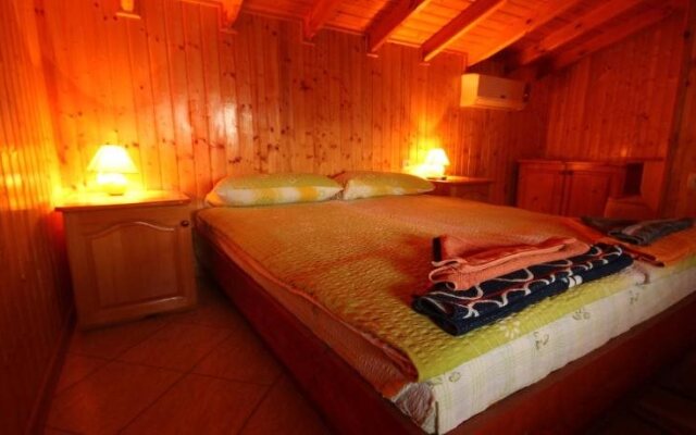 Guest House Nash Dom