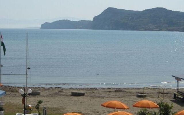 Akti Aphrodite Hotel