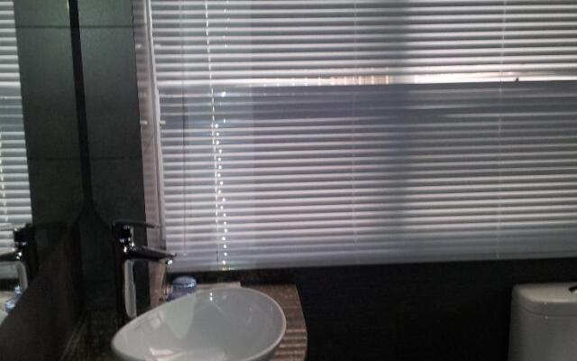 VIs Hotel Shishi Baqi