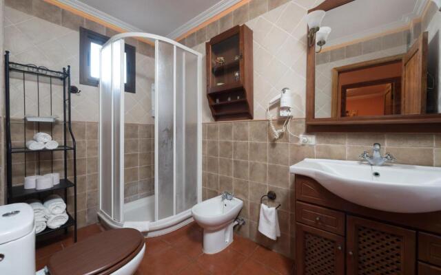 Hacienda La Dehesa (Only Adults)