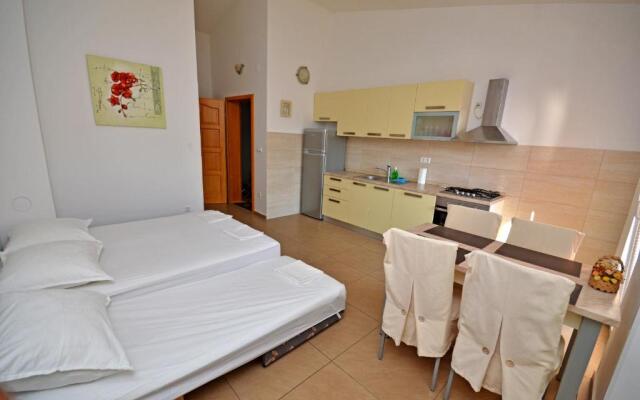 Apartments Jela