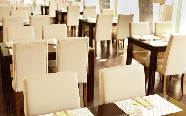 Hotel Kiel by Golden Tulip