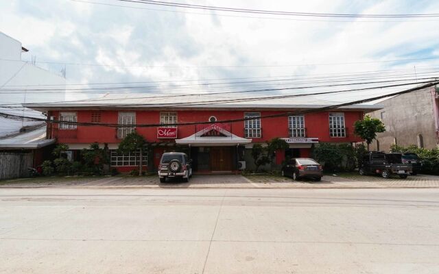 RedDoorz Plus near Abreeza Mall Davao