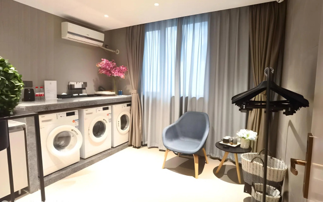 Homeinn Selected Hotel (Huzhou Aishan Yintai City Yishang Street) – Guest Rooms – Huzhou