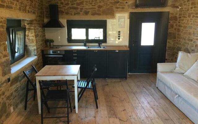 Lemnian house in Portiano