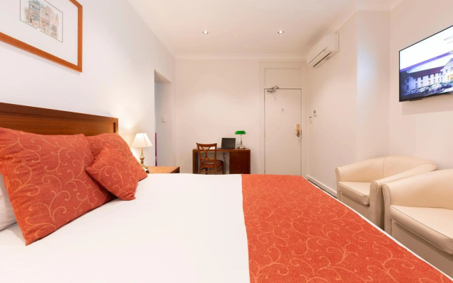 Mercure Canberra