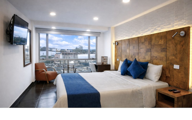 Hotel CGH Travel INN Aeropuerto