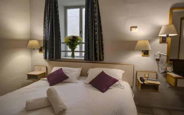 Sliema Chalet Hotel