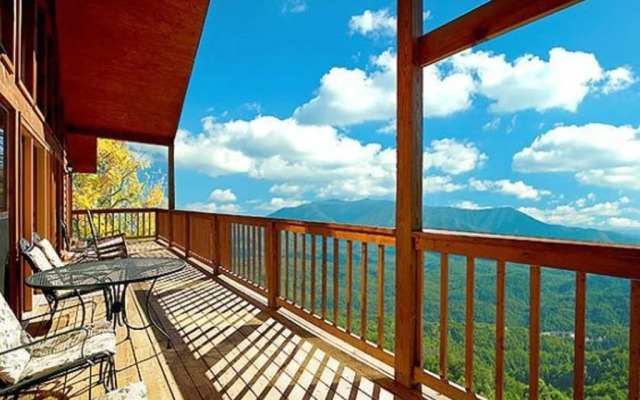 Hawks Ridge Holiday Home