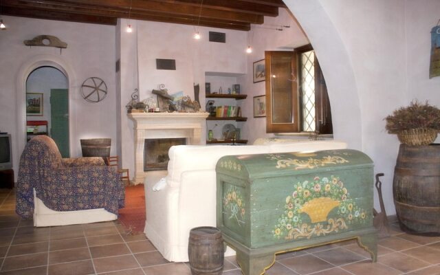 House With 5 Bedrooms in Sciacca, With Furnished Garden - 1 km From th