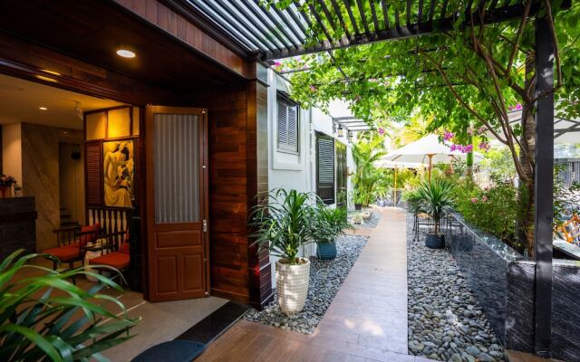 Quang Vinh Apartment and Hotel Hoi An