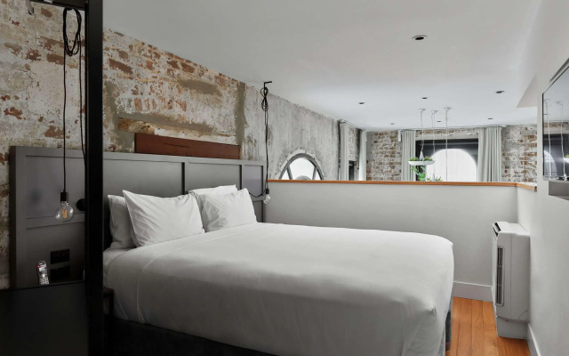 Hotel Woolstore 1888, Sydney - Handwritten Collection