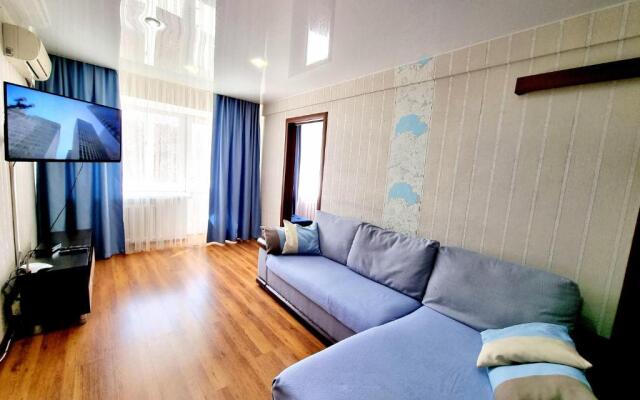 Apartment na Dvortse Sporta