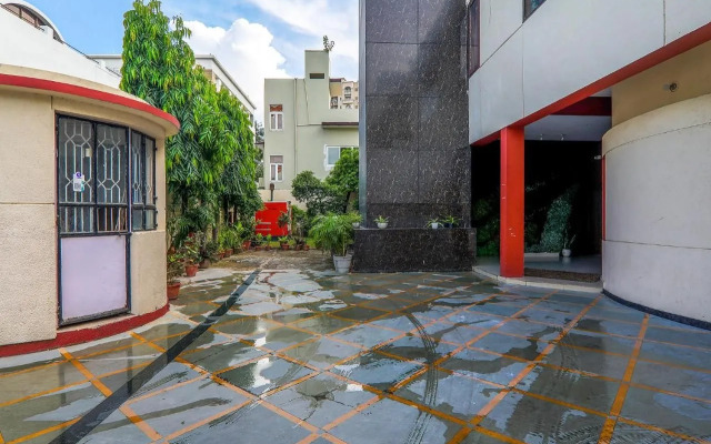 FabHotel Executive Guest House