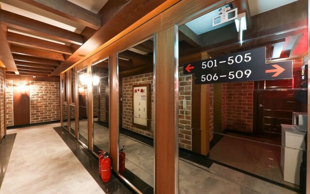 Heart Hotel