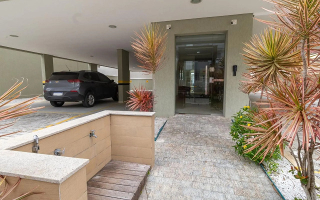 019 - Apto aconchegante na praia de Bombas