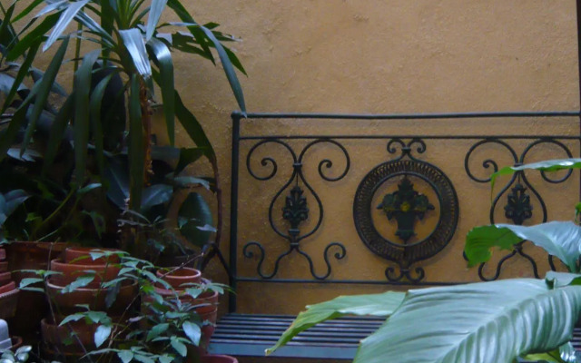 Alves Torgo 14 Lisbon Guest House