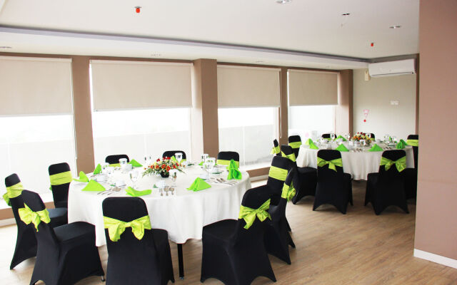Loji Hotel Solo by Wstay