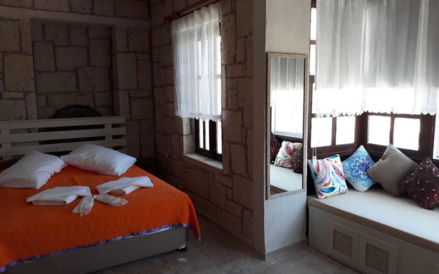 Loca Alacati Butik Otel