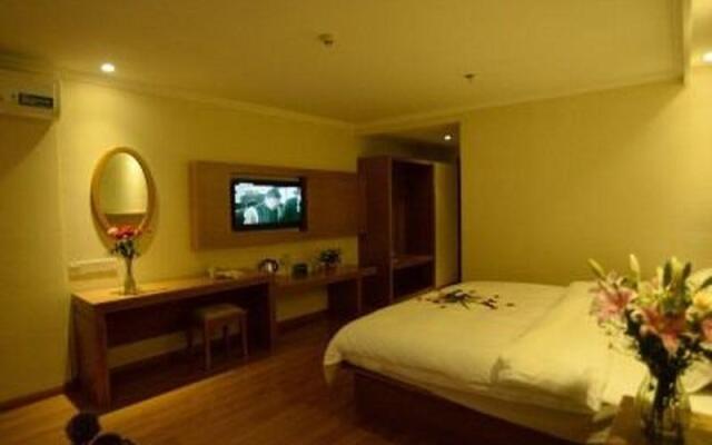 GreenTree Inn Yunnan Lijiang Qixing Street Express Hotel