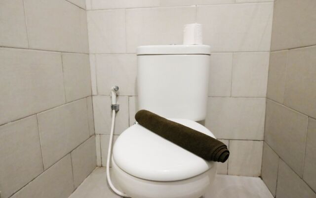 Warm Studio With Access To Mall At Supermall Mansion Apartment