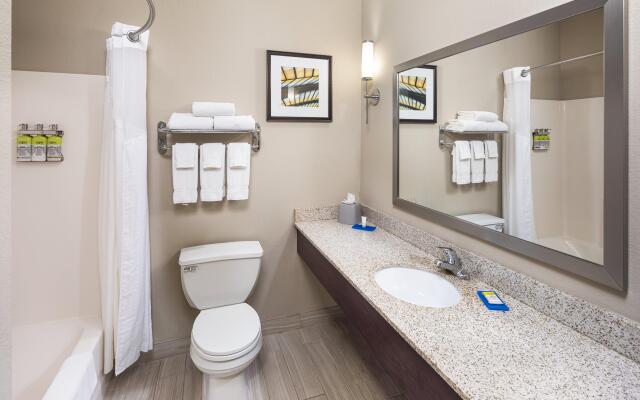 Holiday Inn Express Hotel & Suites Minneapolis-Minnetonka by IHG
