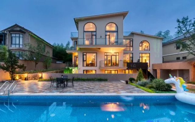 Mountain side homestay