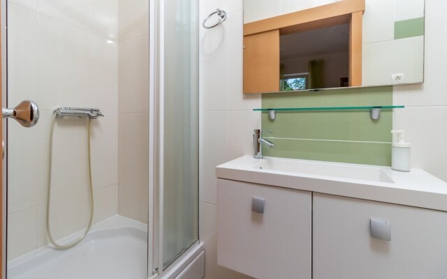 Awesome Home in Jadranovo With Wifi and 3 Bedrooms