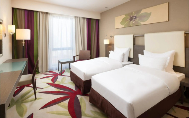 Golden Tulip Ana Dome