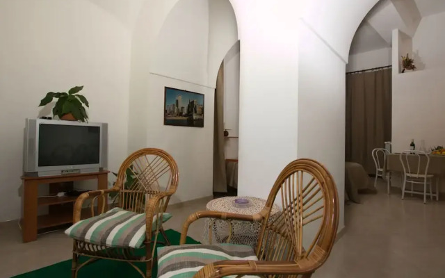 Sorrento Mansion: Relax, Explore, Savor