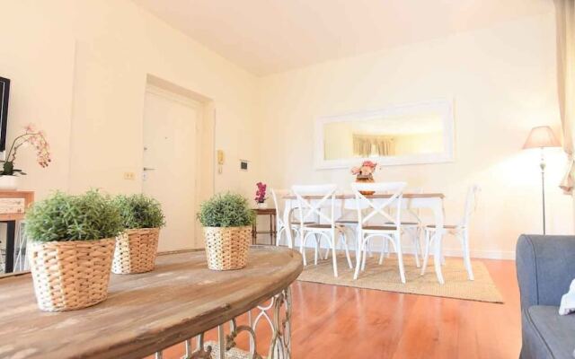 Romantic Flat near Metro Flaminio&Popolo