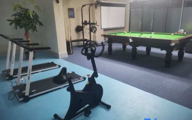 Youyi Hotel (Hainan University Branch)