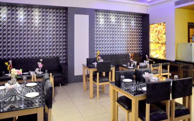 OYO 5777 The President Hotel