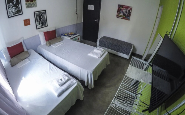 Womini Donne suite hostel