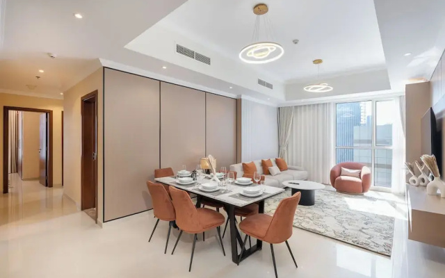 Heaven Crest Vacation Homes Downtown - Studio, 1, & 3 Bedroom Suites 2 minute walk to Dubai Mall and Burj Khalifa