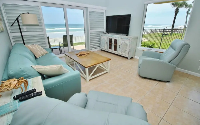 Sea Coast Gardens III 101