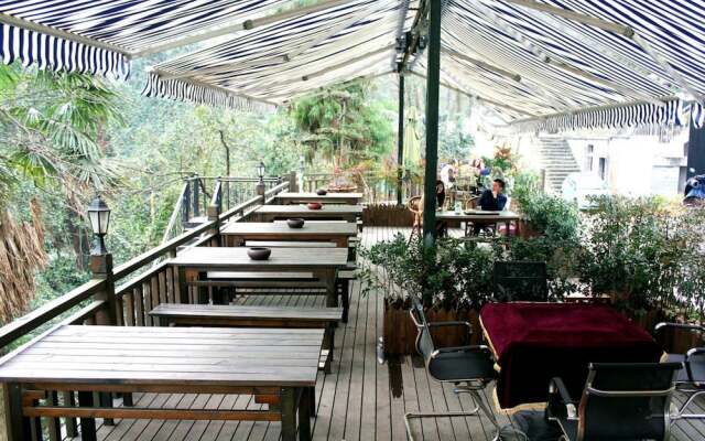 Tea Taste Inn