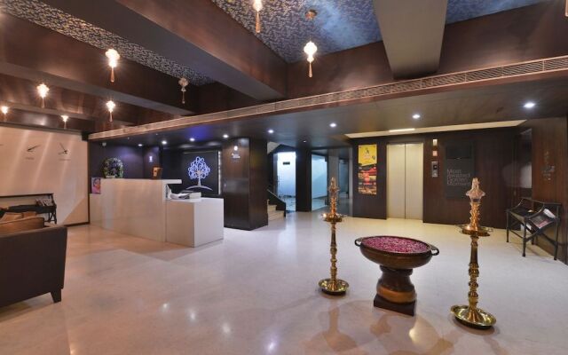 Hotel The Golden Oak Central by Citrus Prime